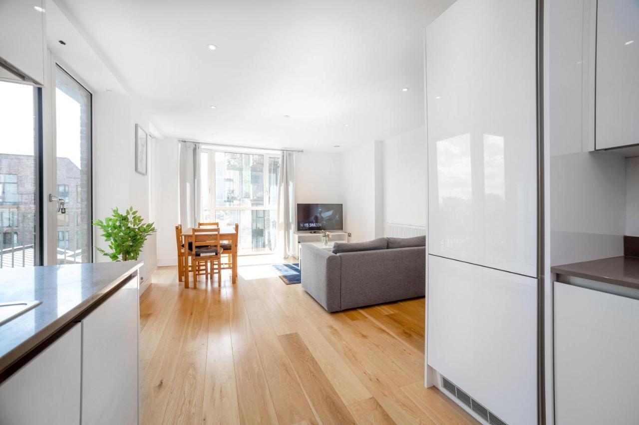 La Creme 1 Bed Apartment - Canning Town Лондон Екстер'єр фото